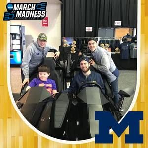 Meet your Posher, Kelly